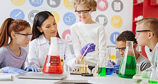 LC-science-teacher-diverse-students-elementary.jpg